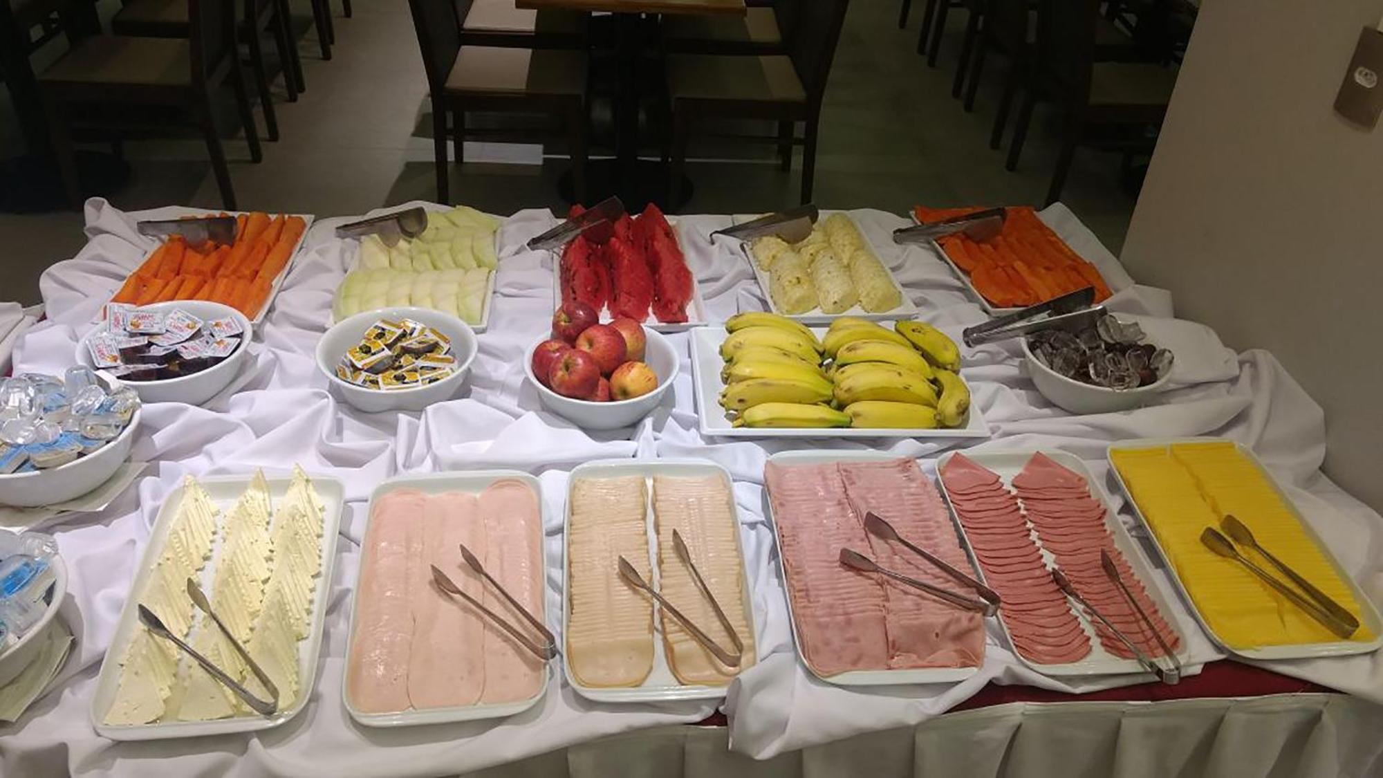 Hotel Atlantico Travel Copacabana Рио-де-Жанейро Экстерьер фото Breakfast buffet