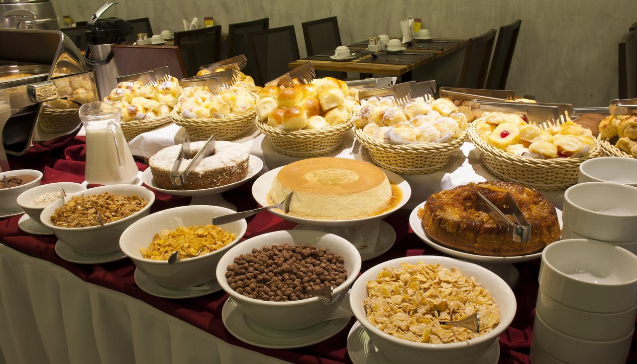 Hotel Atlantico Travel Copacabana Рио-де-Жанейро Экстерьер фото Breakfast buffet