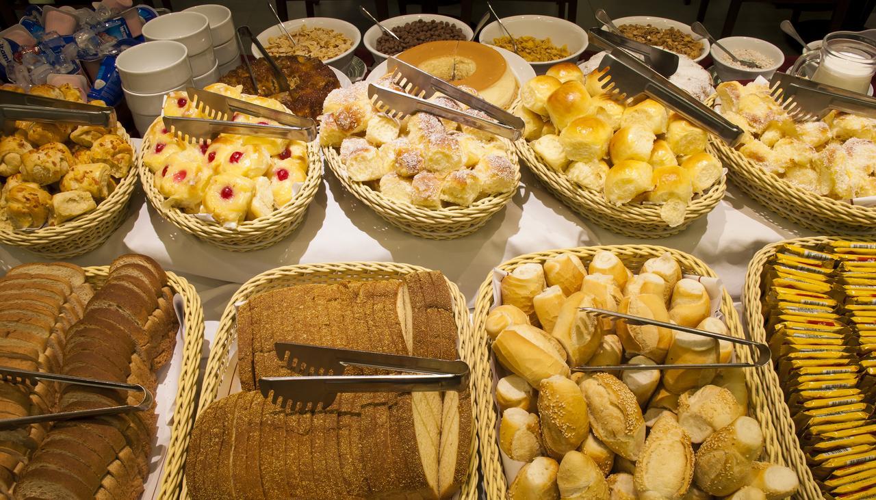 Hotel Atlantico Travel Copacabana Рио-де-Жанейро Экстерьер фото Breakfast buffet